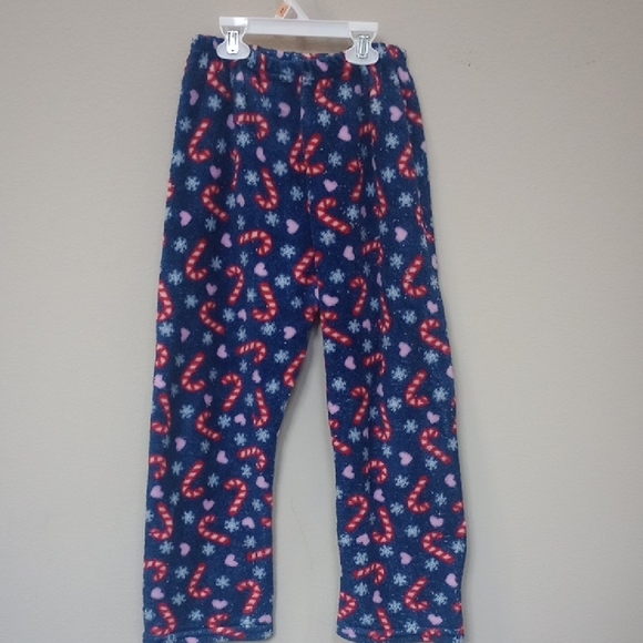 Sale💜Festive Candy Cane Kids Pajamas - Picture 6 of 7